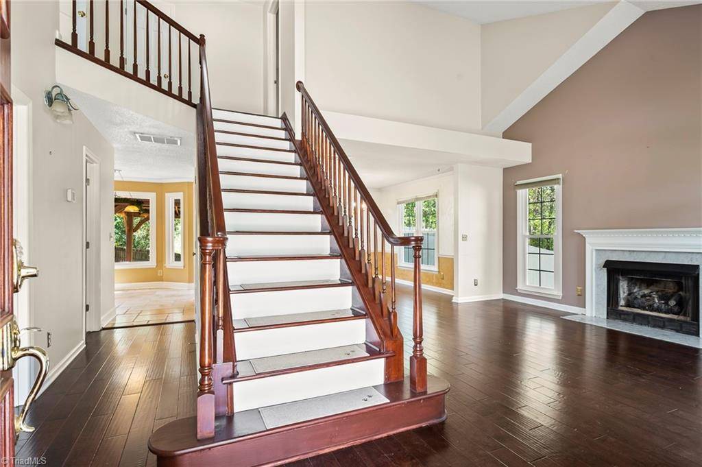 Kernersville, NC 27284,1804 Larkhill CT
