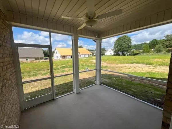 Clemmons, NC 27012,3515 Townland CIR