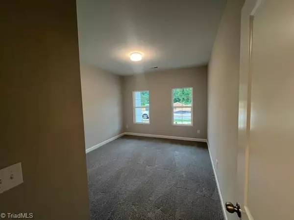 Clemmons, NC 27012,3601 Townland CIR