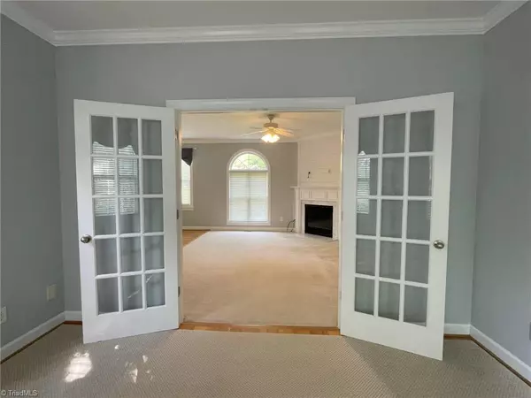 Oak Ridge, NC 27310,2810 Lockland DR