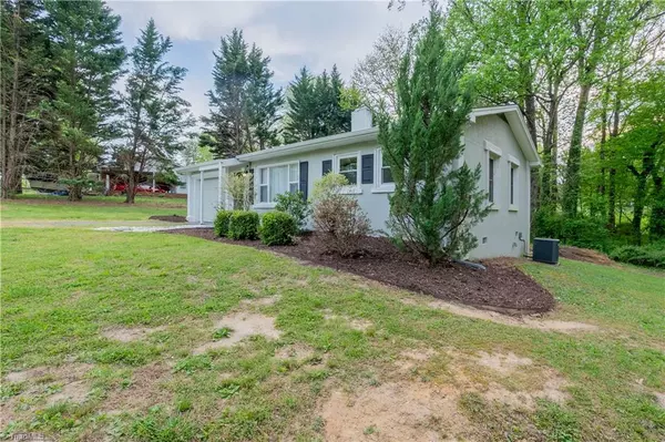 Mount Airy, NC 27030,135 Mccormick ST