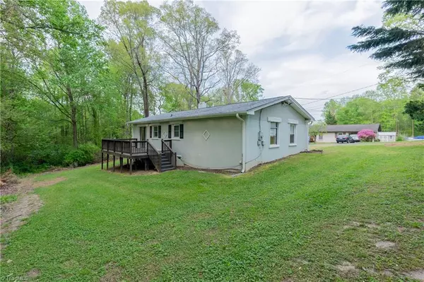 Mount Airy, NC 27030,135 Mccormick ST