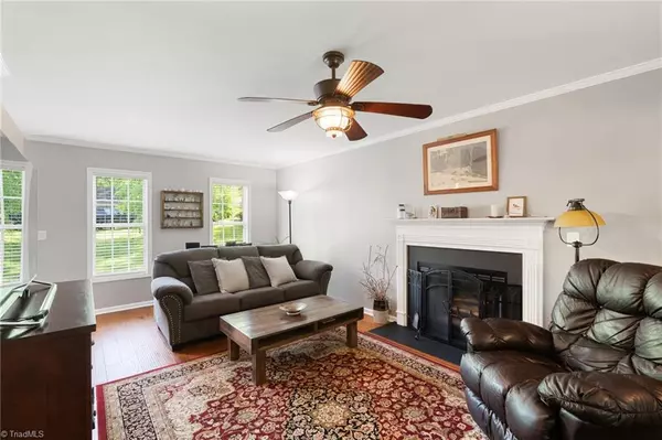 Winston-salem, NC 27106,2061 Heidelbury DR