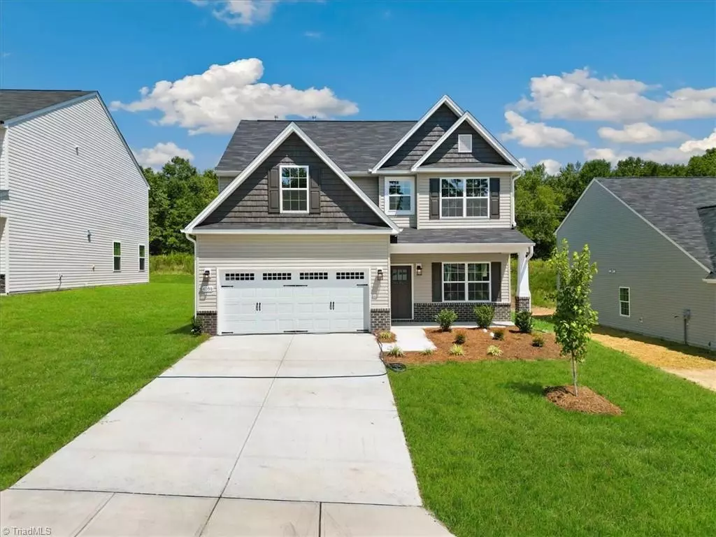 High Point, NC 27262,4098 Stallion ST #Lot 76