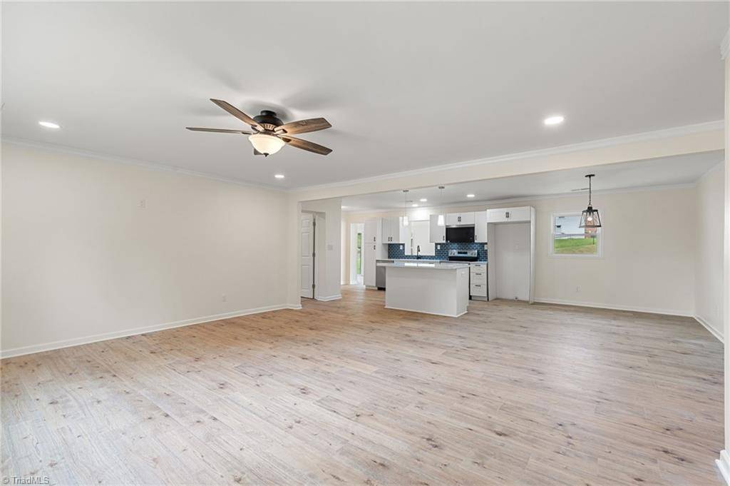 Lexington, NC 27295,477 William LN
