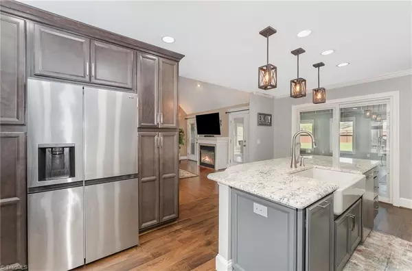 Oak Ridge, NC 27310,593 Carson Ridge DR