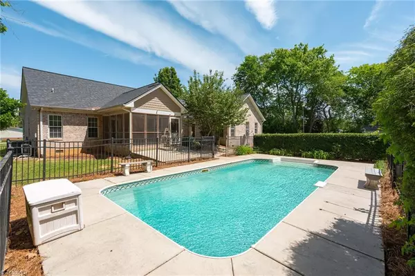 Randleman, NC 27317,203 Steeple View DR