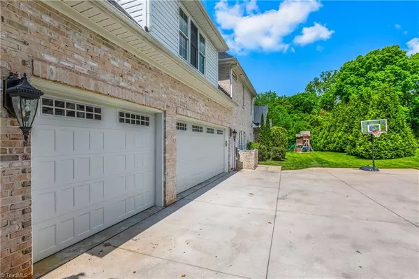 Summerfield, NC 27358,8305 Cavelletti CT