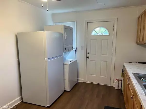 Reidsville, NC 27320,527 N Washington AVE