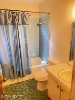 Mount Airy, NC 27030,258 Badgett AVE