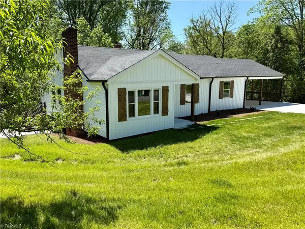 364 Woodruff ST, Mount Airy, NC 27030