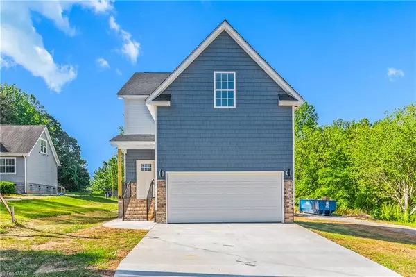 Winston-salem, NC 27107,12 Jayson LN