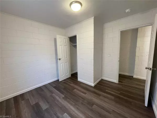 High Point, NC 27260,1306 R C Baldwin AVE