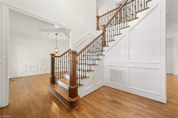 Kernersville, NC 27284,215 Fearrington DR