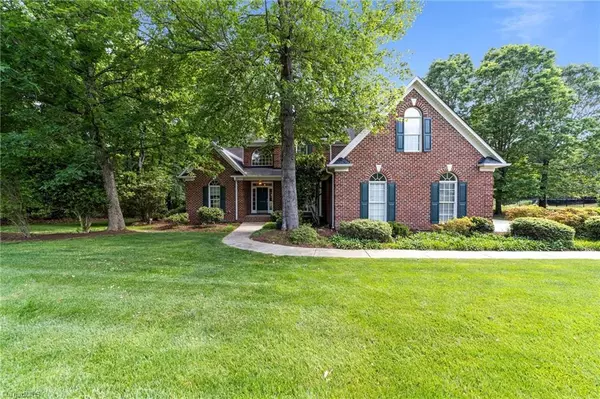 6809 Buckley DR, Summerfield, NC 27358