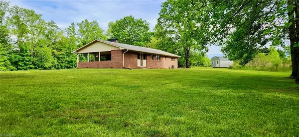 Wilkesboro, NC 28697,460 S Minton RD