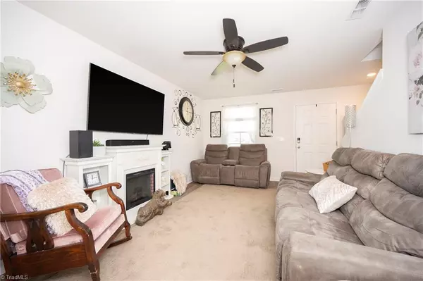 Lexington, NC 27292,284 Lily's PL