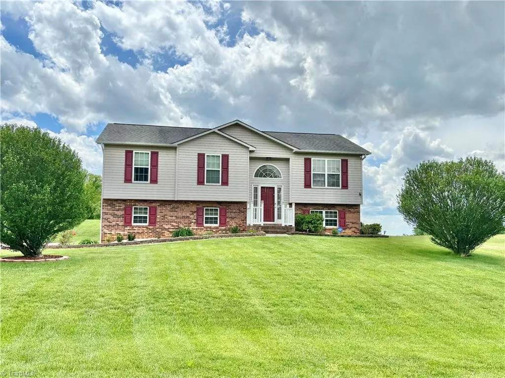 Mount Airy, NC 27030,155 Page Farm RD