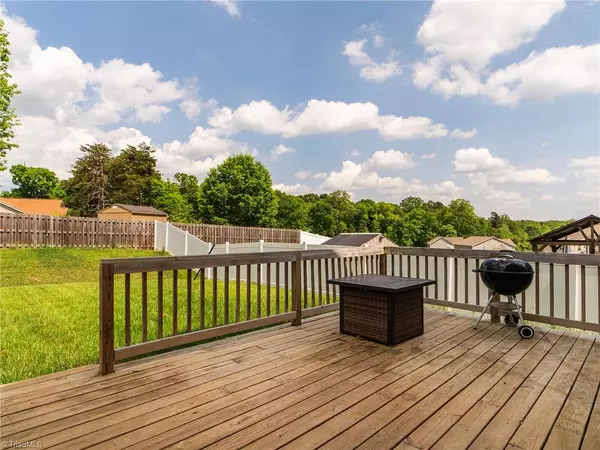 Whitsett, NC 27377,6727 Barton Creek DR