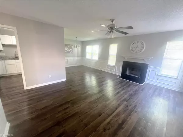 Greensboro, NC 27410,2227 New Garden RD #C