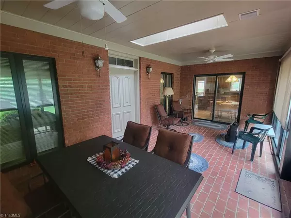 North Wilkesboro, NC 28659,512 Finley ST