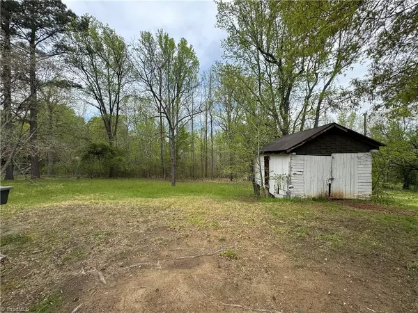 Eden, NC 27288,728 Davis ST
