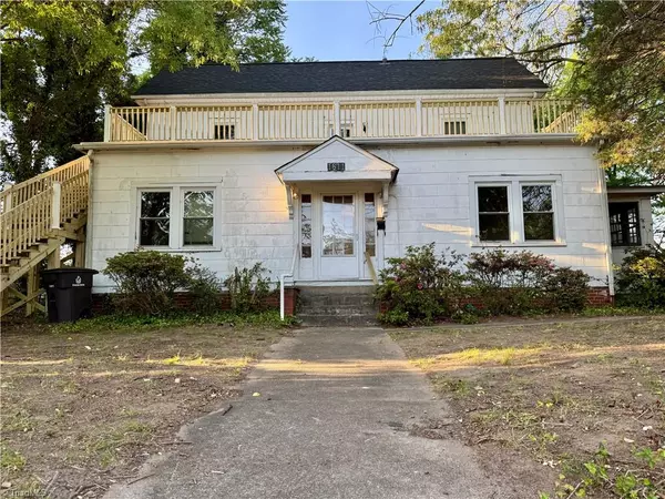 1611 SW Academy ST, Winston-salem, NC 27103