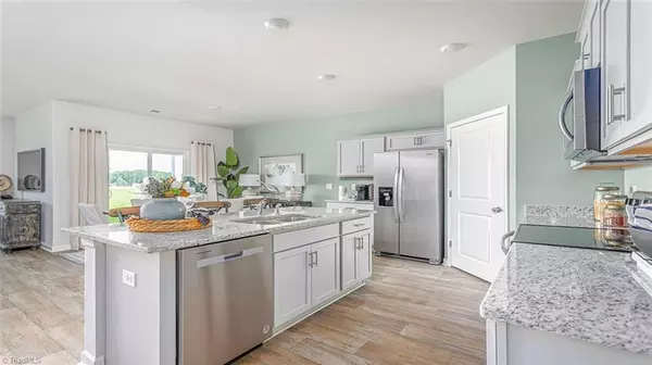 Lexington, NC 27295,261 Lantanna AVE