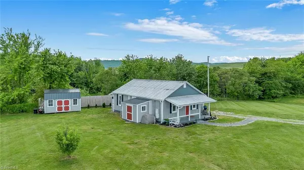 Roaring River, NC 28669,279 W Old Berrys LN