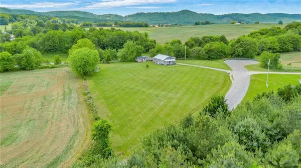 Roaring River, NC 28669,279 W Old Berrys LN