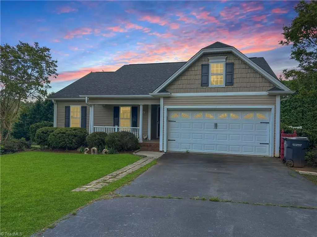 Rural Hall, NC 27045,816 Ridge View TER