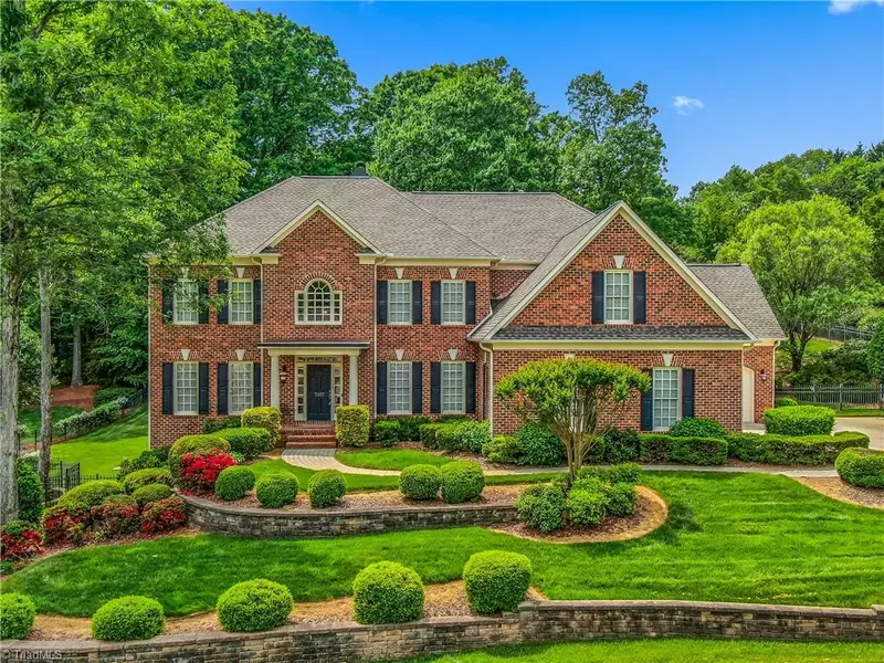 7107 Lake Henson DR, Summerfield, NC 27358
