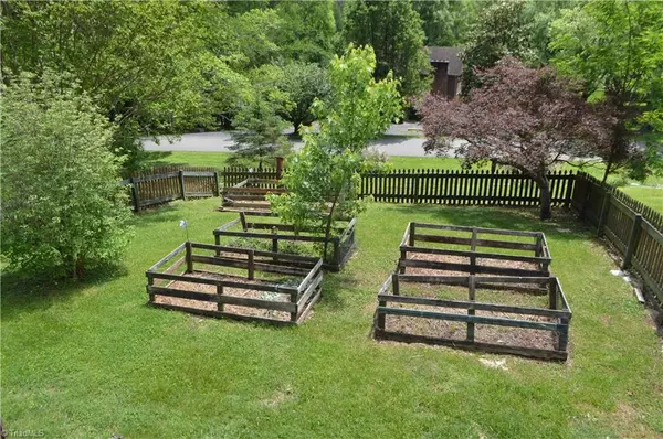 Mount Airy, NC 27030,117 Ridgecrest DR