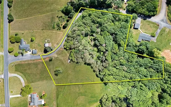 0 Twin Cedars RD, Yadkinville, NC 27055