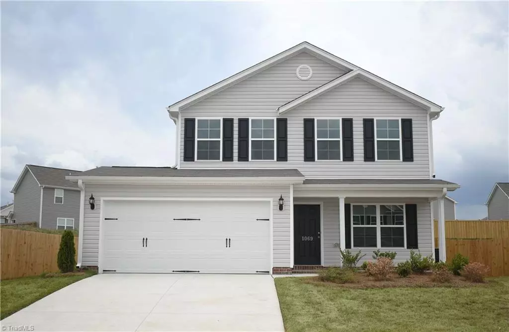 Burlington, NC 27217,1069 Thicket DR