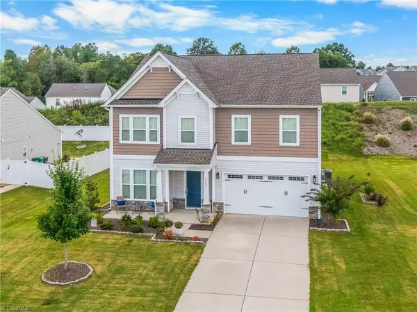 2529 William Joseph LN, High Point, NC 27265