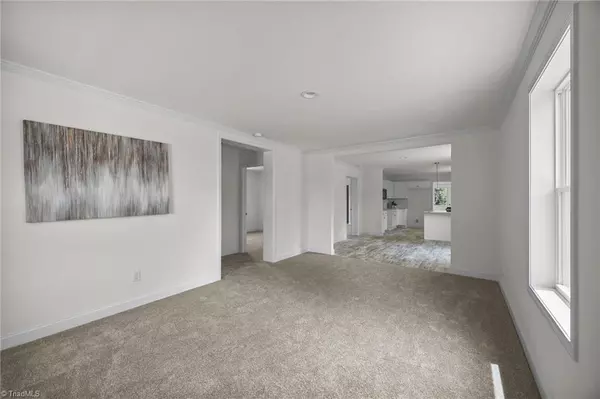 High Point, NC 27260,705 Park ST