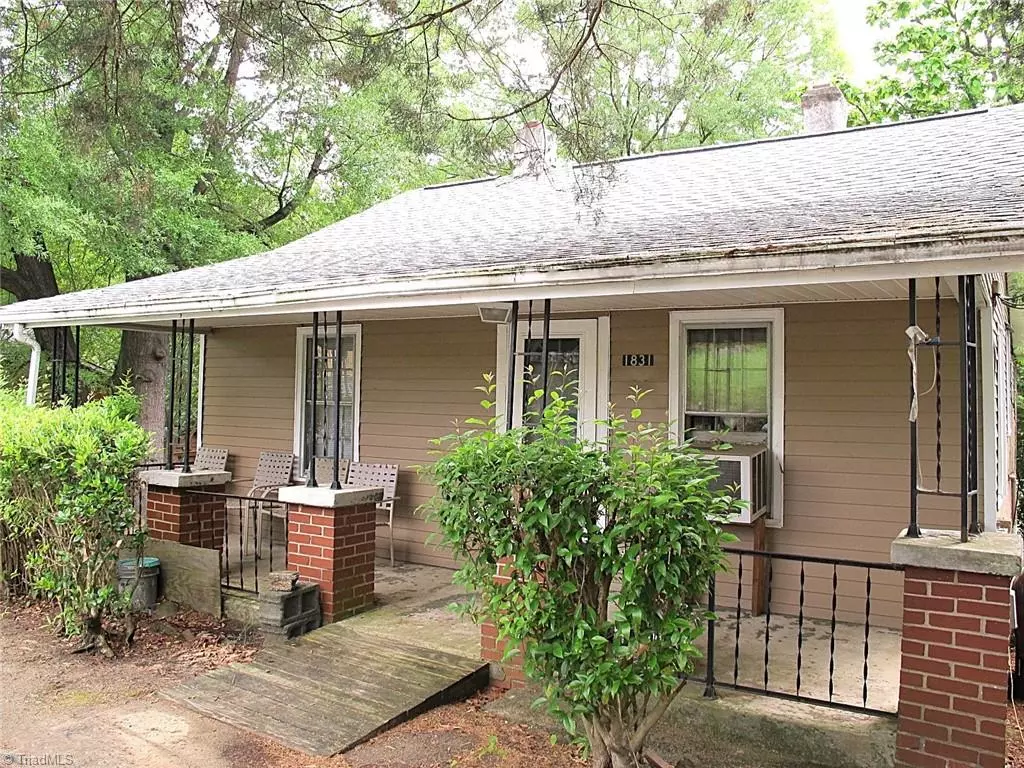 Winston-salem, NC 27105,1831 N Dunleith AVE