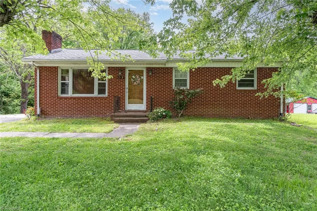 Mount Airy, NC 27030,215 McBride RD