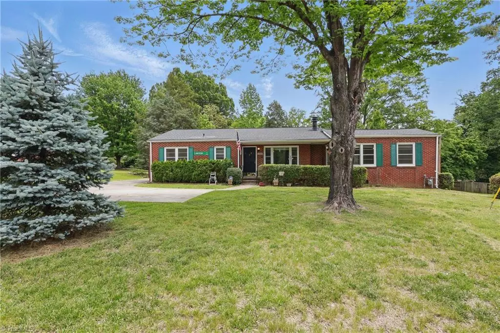 Greensboro, NC 27408,3400 Lawndale DR