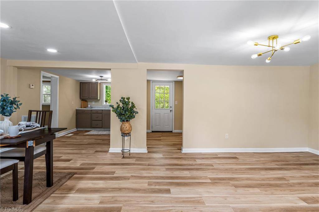 Eden, NC 27288,135 Highland AVE