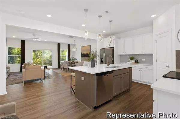 Pfafftown, NC 27040,4095 Aster Point CT #18