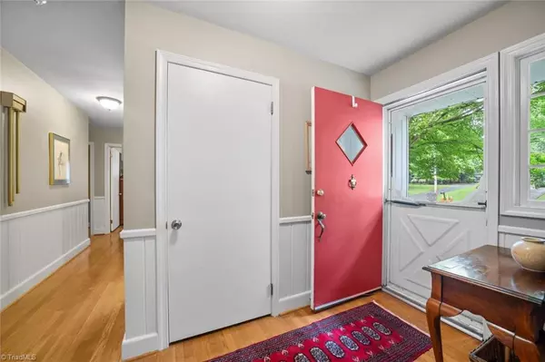 Winston-salem, NC 27106,2841 Monticello DR