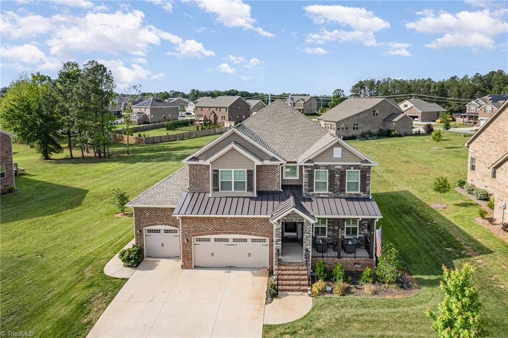 6006 Tanoak CT, Stokesdale, NC 27357