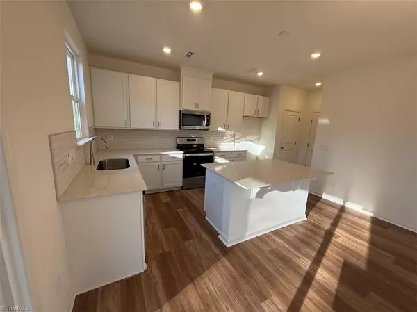 Graham, NC 27253,19 Longdale DR