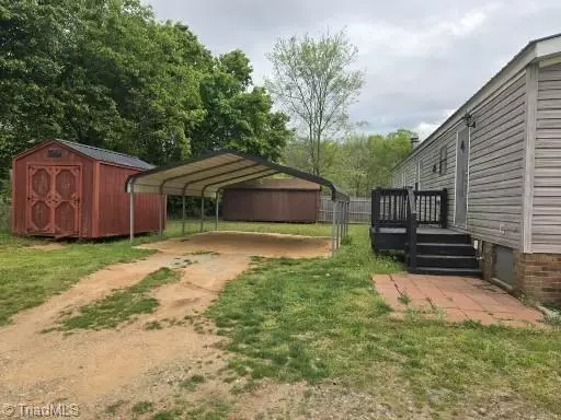 Linwood, NC 27299,260 Helen Young DR