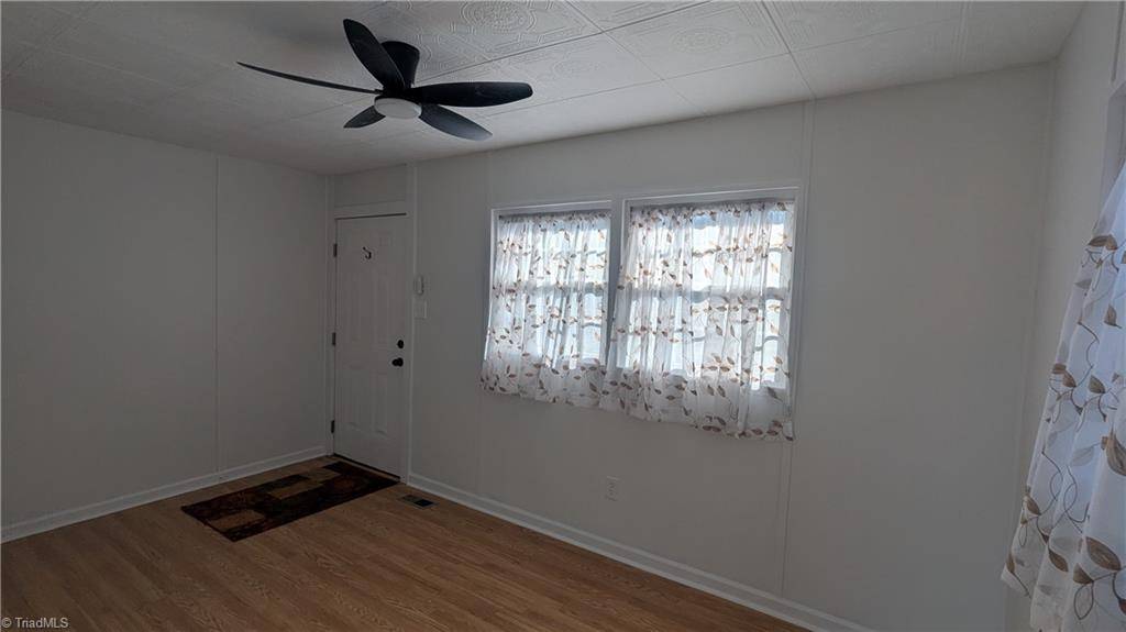 Eden, NC 27288,1065 Virginia ST