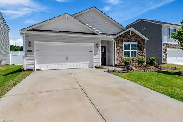 Lexington, NC 27295,416 Bryson BLVD