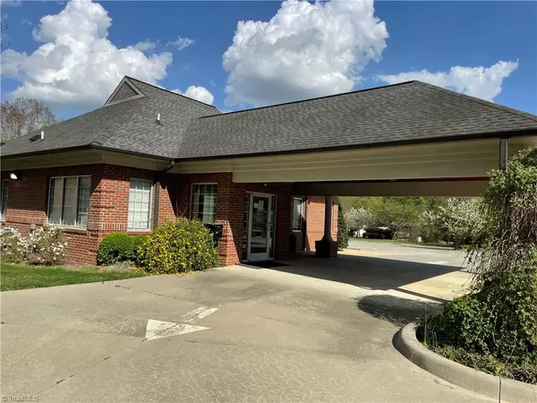 1611 Flora AVE, Burlington, NC 27217