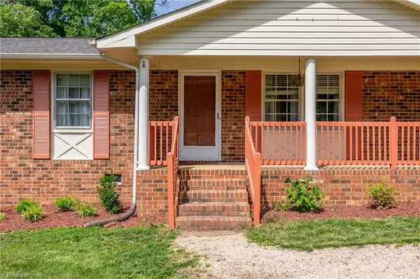 Eden, NC 27288,905 Hampton ST